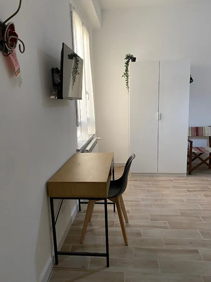 Le Tre Borghesi Hotel Parma Guest house